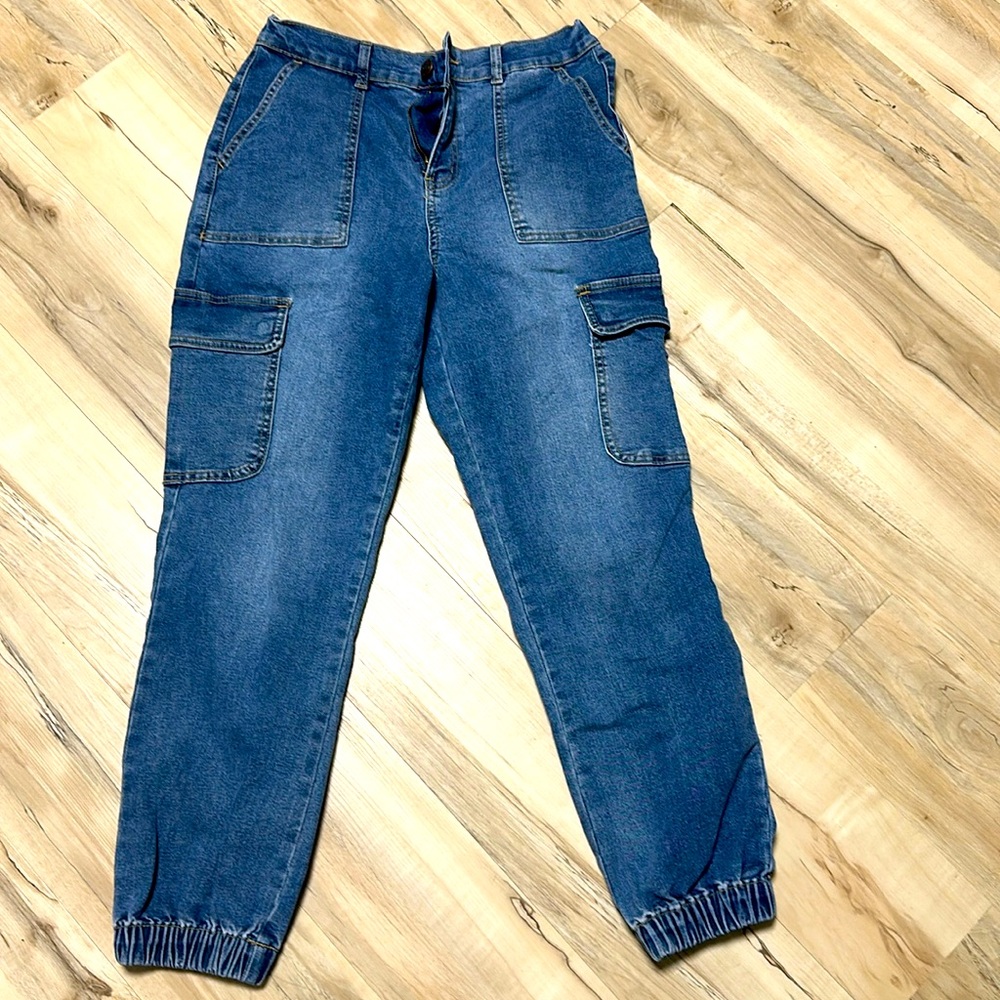SO good for life high rise cargo jogger size medium